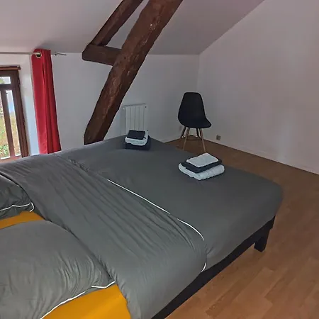 Lägenhet Le Calme De Montaupin *